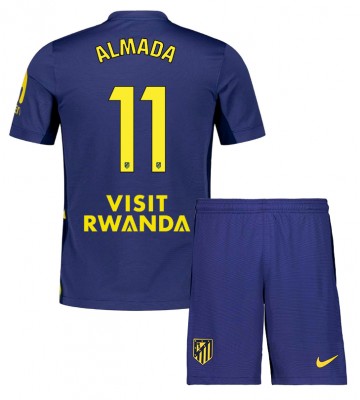 Atletico Madrid Thiago Almada #11 Bortaställ Barn 2025-26 Kortärmad (+ Korta byxor)